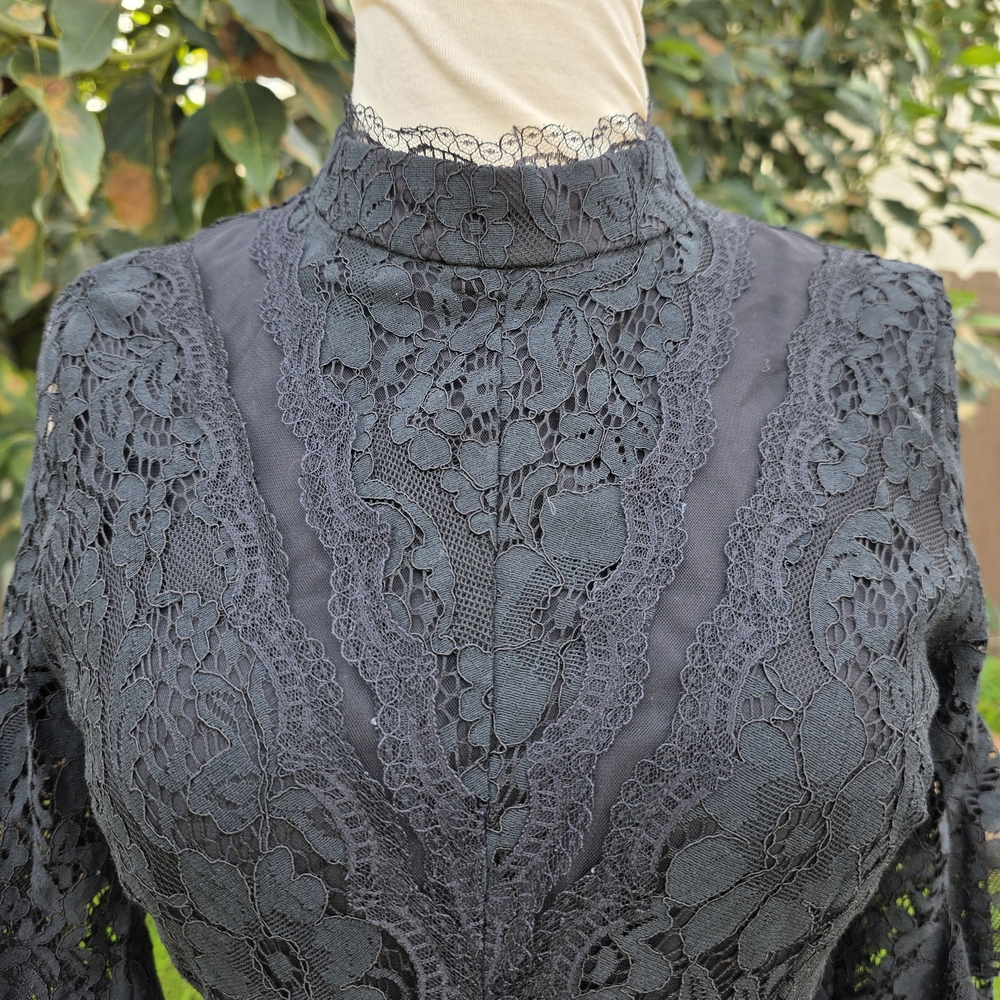 La Pateau Long Black Intricate Lace Dress Size Small Witchy Goth - Picture 4 of 13
